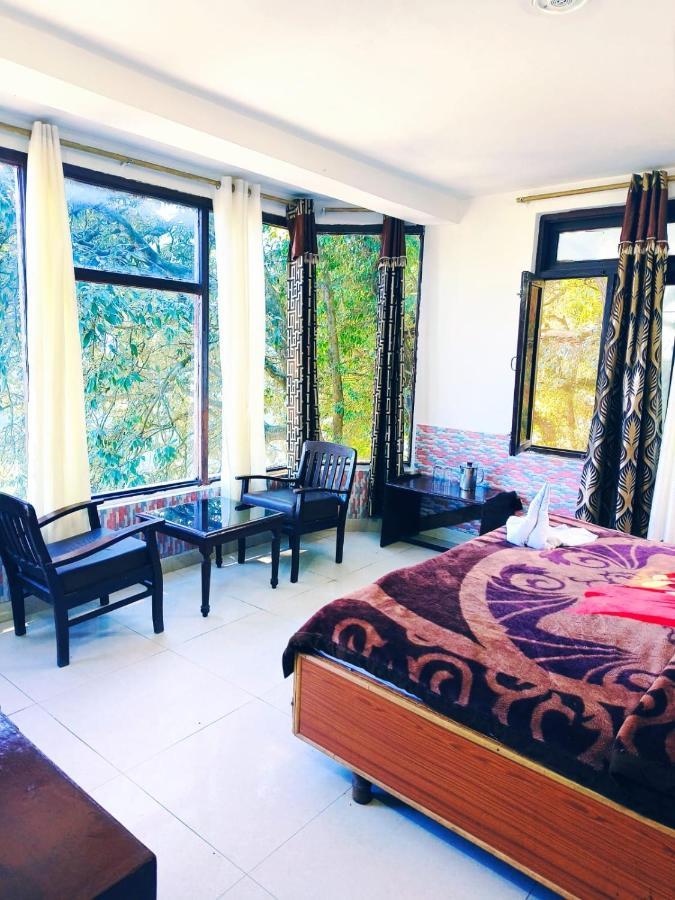 Hotel Holiday Dalhousie - Near Ghandhi Chowk Mall Road מראה חיצוני תמונה